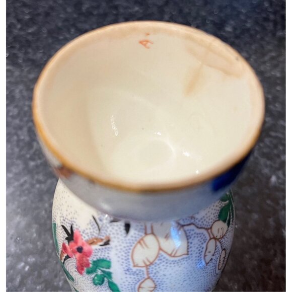 Double Egg Cup Heavy Floral Pattern Blue Pinks Greens Gold Rim Not Royal Winton - Picture 4 of 9